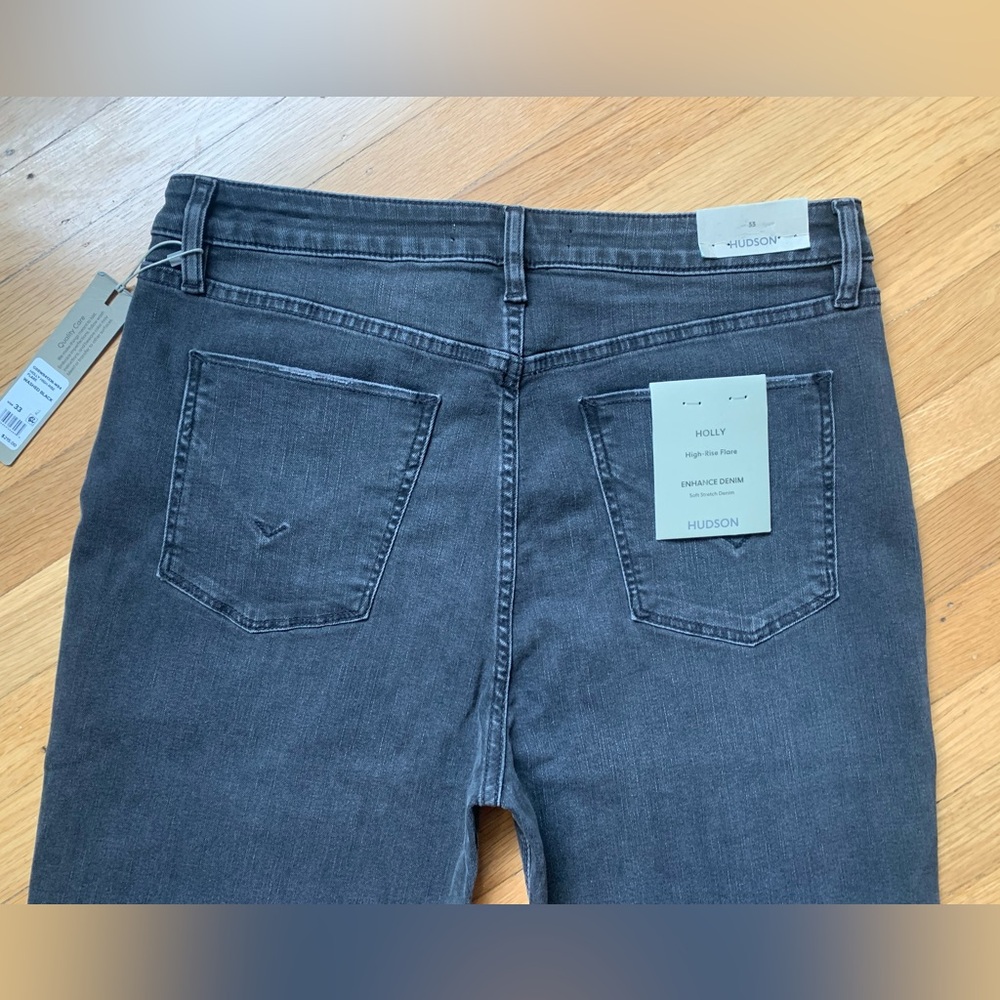NWT HUDSON HOLLY HI-RISE FLARED WASHED BLACK RAW HEM SOFT STRETCH JEANS SIZE 33 - Picture 7 of 16